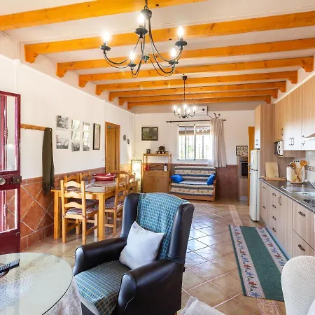 Cortijo La Erilla Farm stay